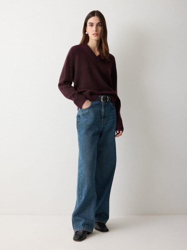 Wool Cashmere Blend V Neck Jumper | Purple